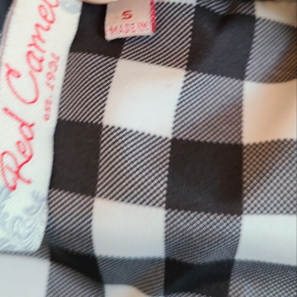 Red Camel Woman's Checkered Puffer Vest, Size: Small Color: Black & White - Picture 11 of 11